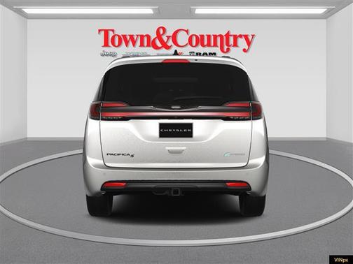 2025 Chrysler Pacifica Hybrid Select
