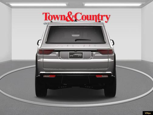 2025 Jeep Wagoneer L Base