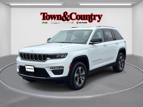 2023 Jeep Grand Cherokee 4xe Base