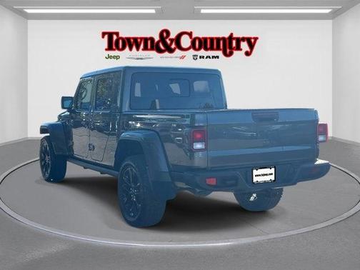 2024 Jeep Gladiator Sport