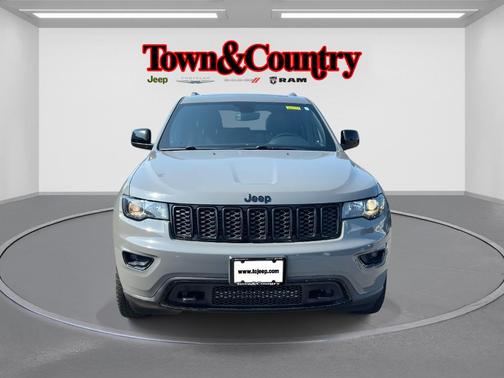2020 Jeep Grand Cherokee Upland