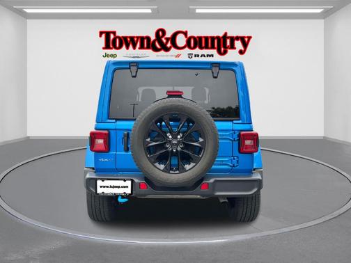 2022 Jeep Wrangler Unlimited 4xe Sahara