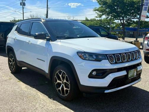 Bright White Clearcoat 2025 Jeep Compass Limited