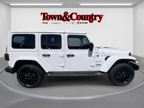 2022 Jeep Wrangler Unlimited 4xe Sahara