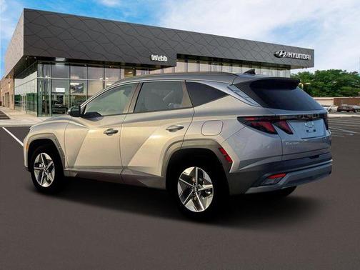 Shimmering Silver 2026 Hyundai TUCSON Hybrid SEL