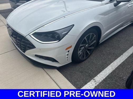 2022 Hyundai SONATA Limited