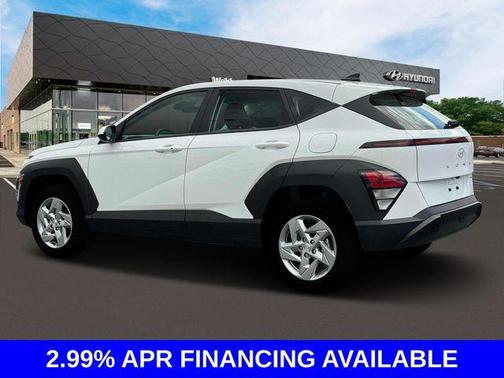 2025 Hyundai KONA SE