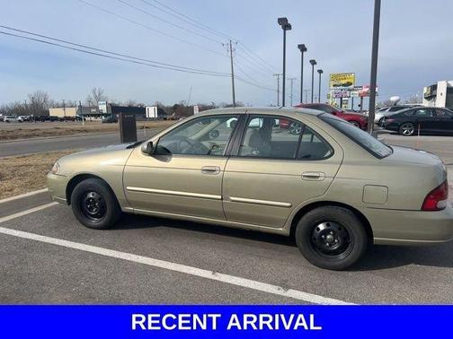 2001 Nissan Sentra GXE