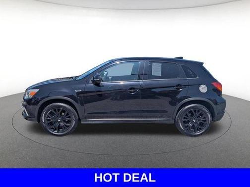 Labrador Black Metallic 2018 Mitsubishi Outlander Sport 2.0 LE