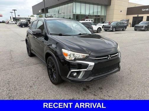 Labrador Black Metallic 2018 Mitsubishi Outlander Sport 2.0 LE