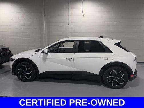 2024 Hyundai IONIQ 5 SEL