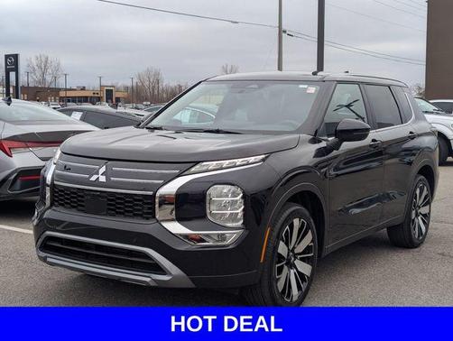 2025 Mitsubishi Outlander SE