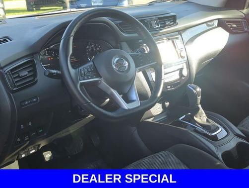 2021 Nissan Rogue Sport SV