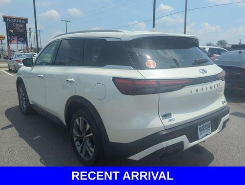 2024 INFINITI QX60 Luxe