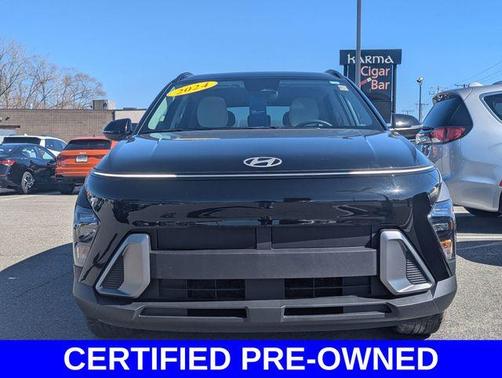 2024 Hyundai KONA SEL