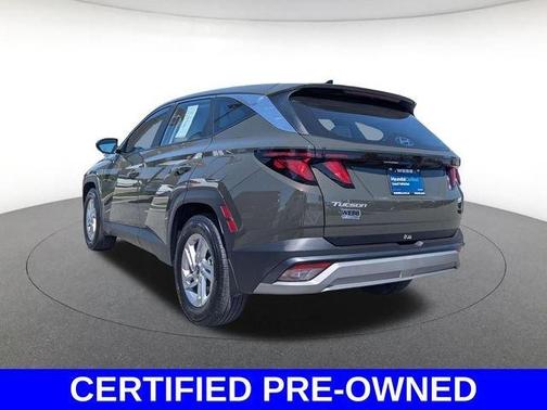Green 2025 Hyundai TUCSON SE