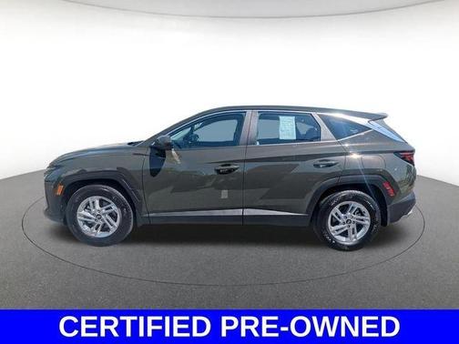 Green 2025 Hyundai TUCSON SE