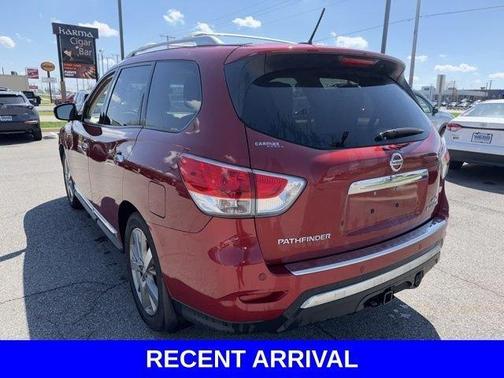 Cayenne Red 2016 Nissan Pathfinder Platinum