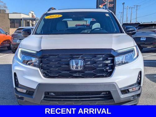 2023 Honda Passport Elite