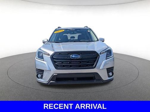 Ice Silver Metallic 2024 Subaru Forester Premium