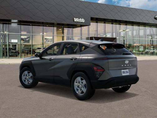 2025 Hyundai KONA SE