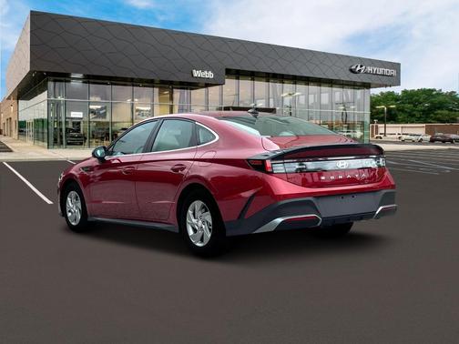 2025 Hyundai SONATA SE