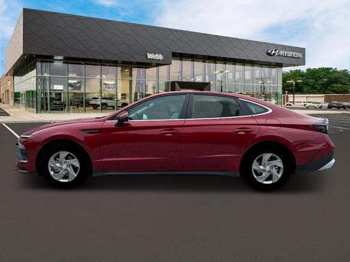 2025 Hyundai SONATA SE