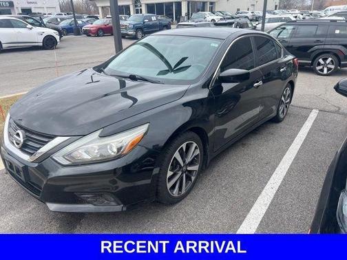 2016 Nissan Altima 2.5 SR