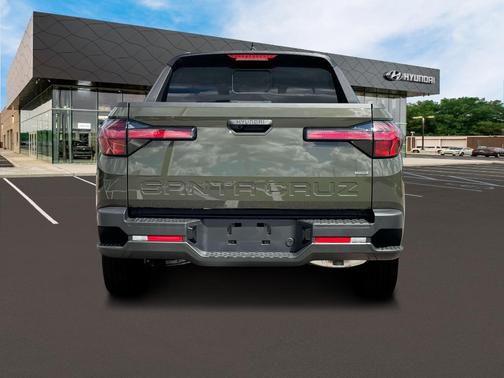 2025 Hyundai SANTA CRUZ SEL Activity