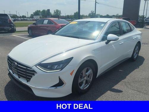 2023 Hyundai SONATA SE