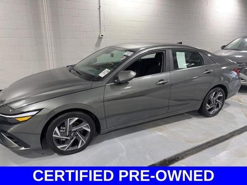 2025 Hyundai ELANTRA SEL Convenience