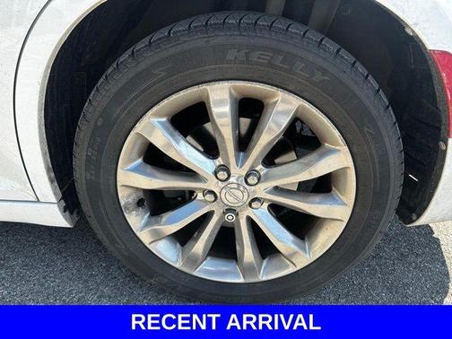 Bright White Clearcoat 2016 Chrysler 300 Limited