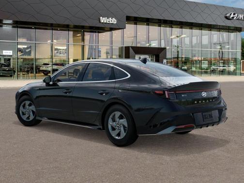 2025 Hyundai SONATA SE