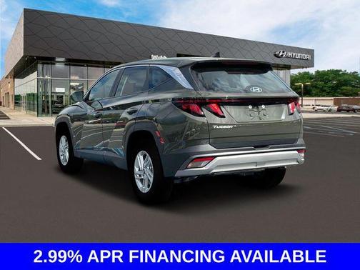 2025 Hyundai TUCSON SE
