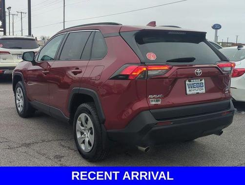 2021 Toyota RAV4 LE