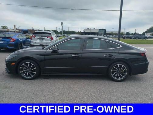 2022 Hyundai SONATA Limited