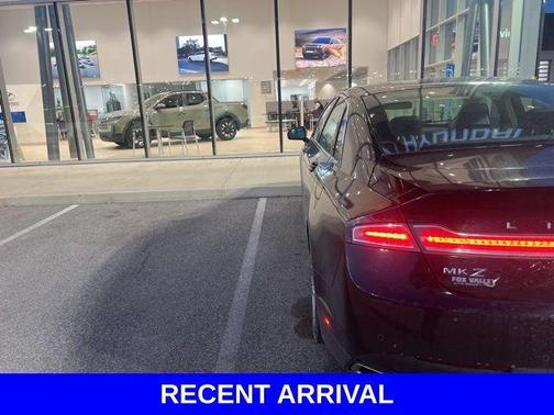 Velvet 2016 Lincoln MKZ Base