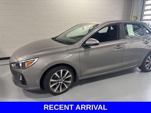 2020 Hyundai Elantra GT Base