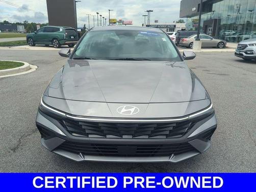 2024 Hyundai ELANTRA SEL