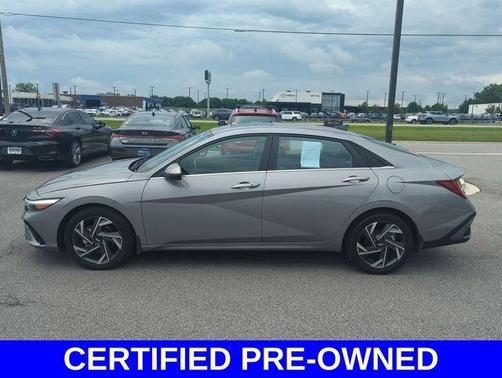 2024 Hyundai ELANTRA SEL