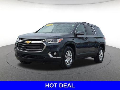 Graphite Metallic 2018 Chevrolet Traverse LT Cloth