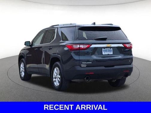 Graphite Metallic 2018 Chevrolet Traverse LT Cloth