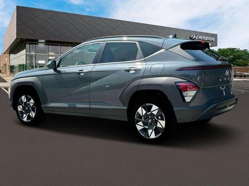 2025 Hyundai KONA SEL Convenience