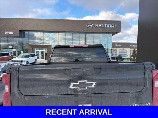 2025 Chevrolet Silverado 1500 Custom Trail Boss