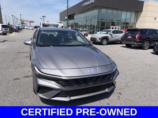Metal 2024 Hyundai ELANTRA SE