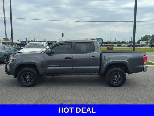2017 Toyota Tacoma SR5