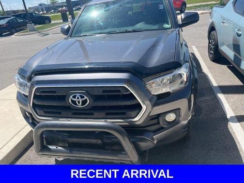 2017 Toyota Tacoma SR5