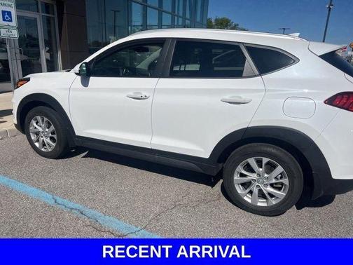 White Pearl 2019 Hyundai TUCSON Value