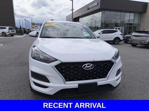 White Pearl 2019 Hyundai TUCSON Value