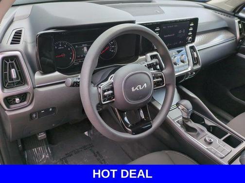 2022 Kia Sorento LX